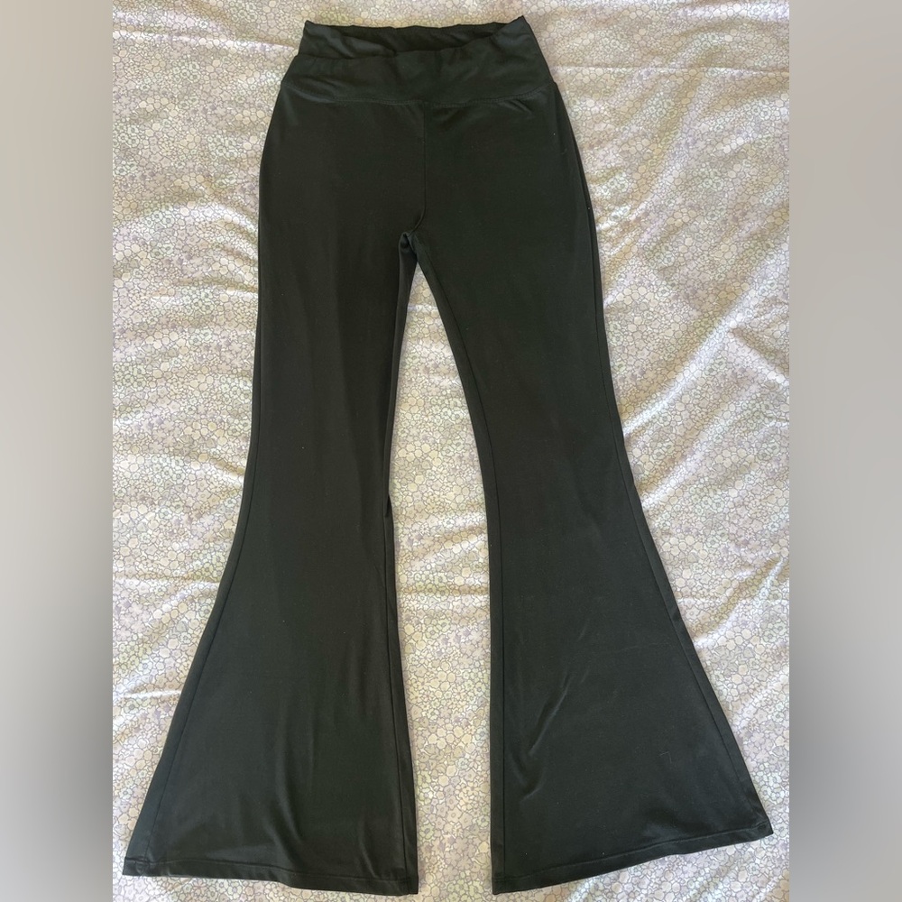Amazon Basics Black Flared Stretch Pants
